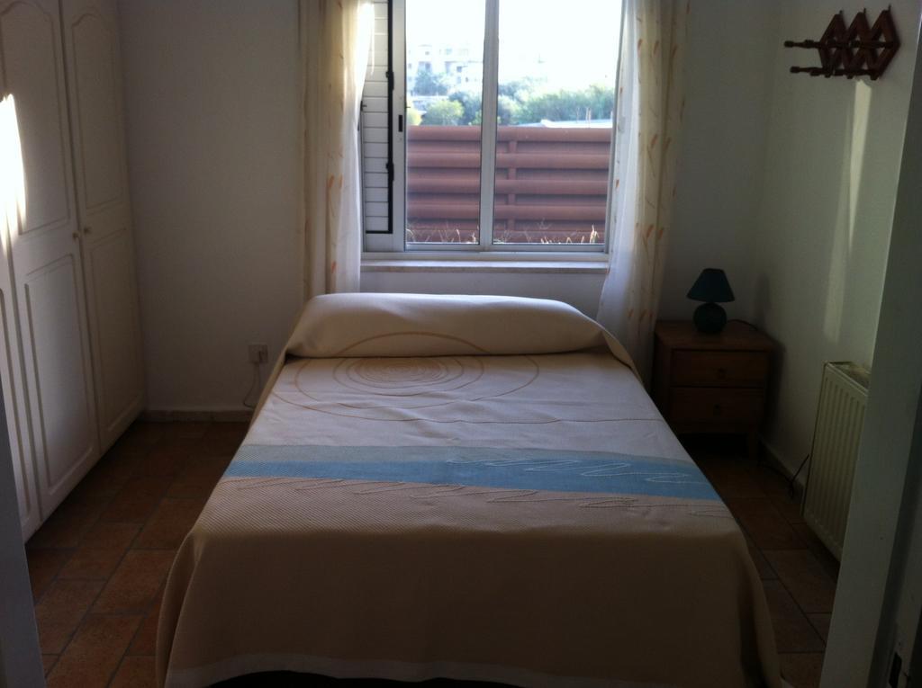 Valentinos House Villa Paphos Room photo